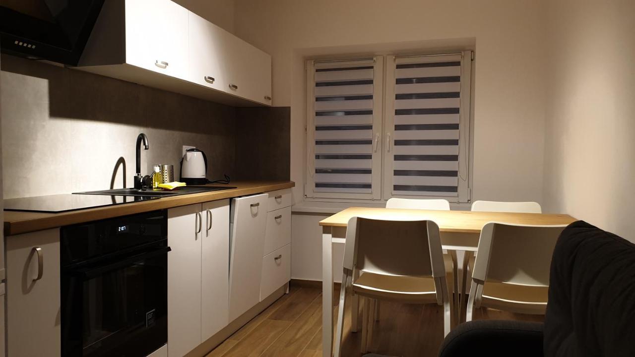 Dom Pod Groniem Hotel Rzyki Kültér fotó