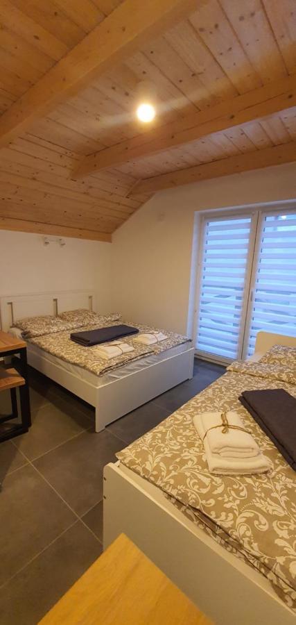 Dom Pod Groniem Hotel Rzyki Kültér fotó